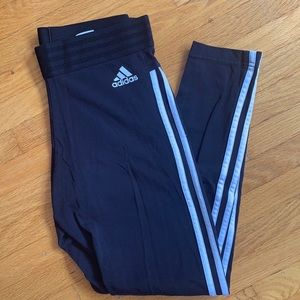 Adidas Essential 3-Stripes Legging